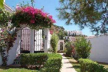 El Capistrano Complejo De Turisticos 酒店 内尔哈